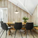 3 Bedroom Cozy In * Toftlund