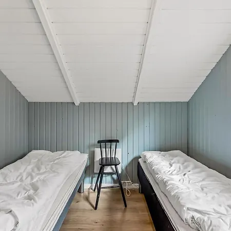 3 Bedroom Cozy In Ferienhaus *