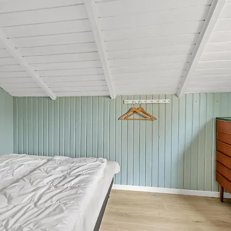 3 Bedroom Cozy In Ferienhaus